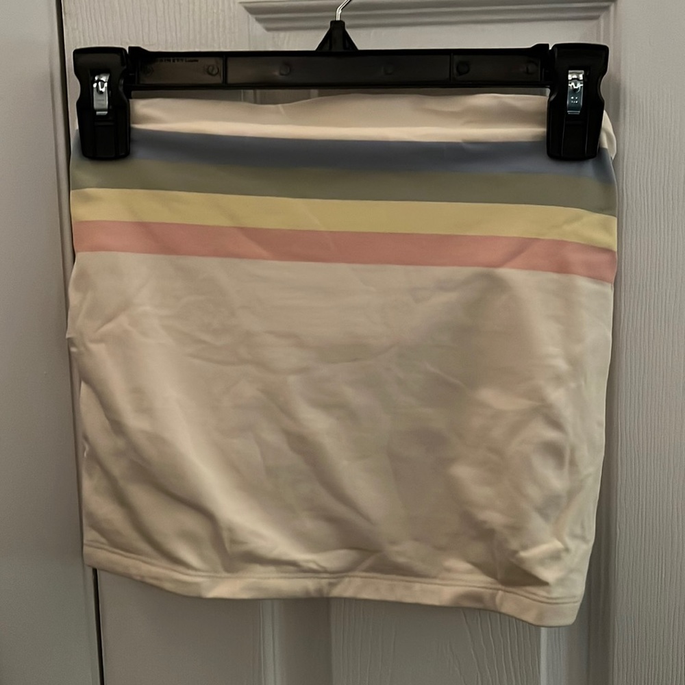 NWOT AMERICAN EAGLE BANDEAU TOP! Size medium!